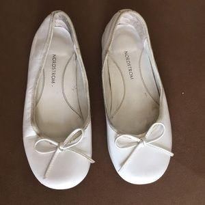 White ballerina girls shoes size 11 Nordstrom